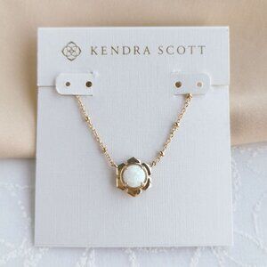 Kendra Scott - Susie - Gold Bright White Kyocera Opal Necklace